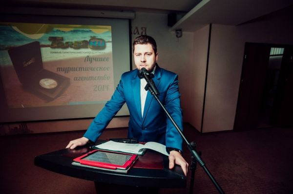 Ведущий Александр Зайцев: «Я ведущий-конферансье»