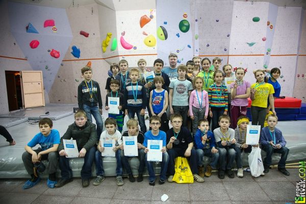 В Нижнем Новгороде прошли первые детские соревнования по скалолазанию