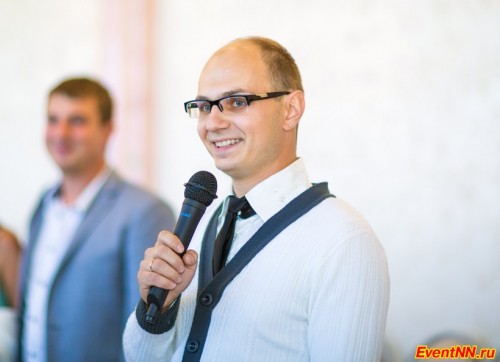 ведущий Евгений Меркушев, ведущий на свадьбу, юбилей, корпоратив