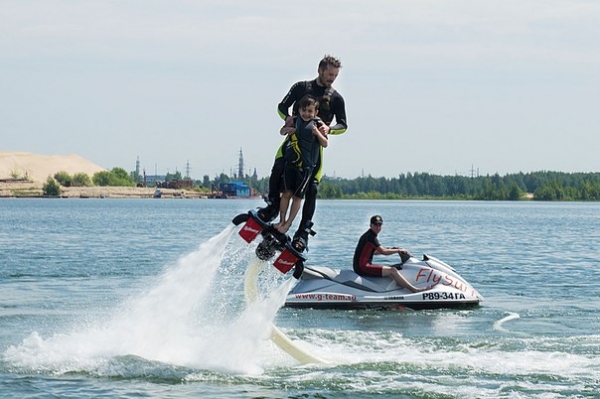 Полёты на Флайборде (FlyBoard) Полёты на Флайборде (FlyBoard)