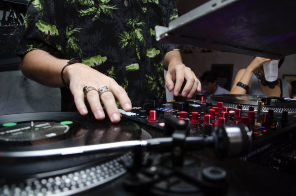 Dj Сергей на ваших новогодних праздниках! Dj Сергей на ваших новогодних праздниках!