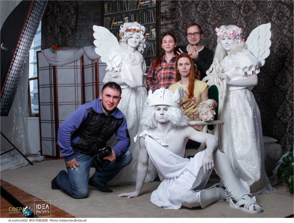 Розыгрыш поздравления от живых статуй в Нижнем Новгороде на 14 февраля