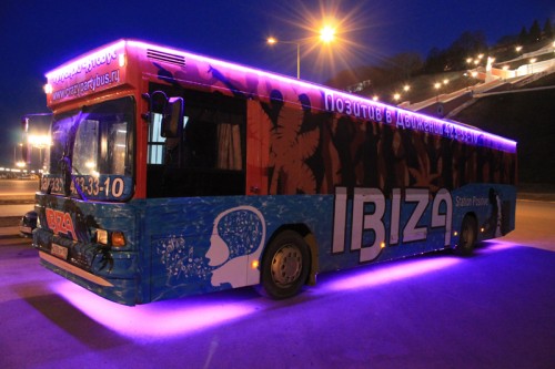 Клубный автобус  Crazy Bus IBIZA: самый большой клуб на колесах в Нижнем Новгороде!     