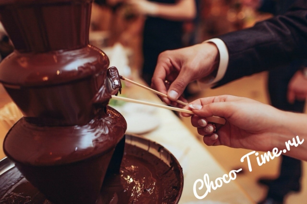 Шоколадные фонтаны ChocoTime: и угощение, и украшение, и шоу