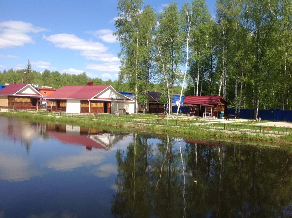 Загородный комплекс «Карамель»: комфортный отдых на островке природы Загородный комплекс «Карамель»: комфортный отдых на островке природы
