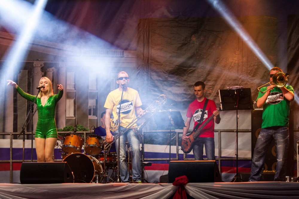Кавер-группа Party: «Главное – чтобы у зрителя были мурашки!» Кавер-группа Party: «Главное – чтобы у зрителя были мурашки!»