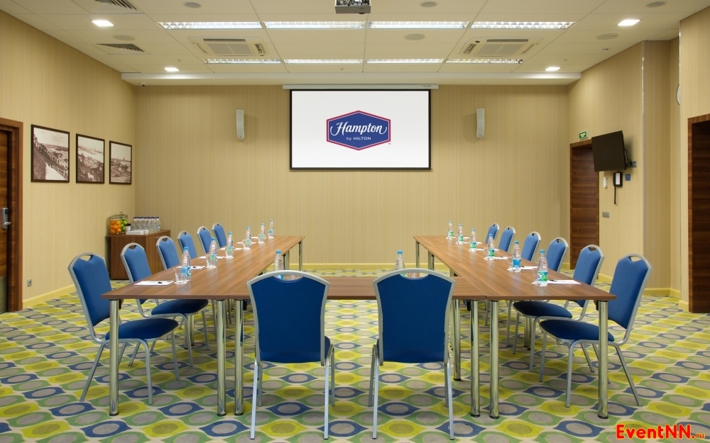 -  Hampton by Hilton:        