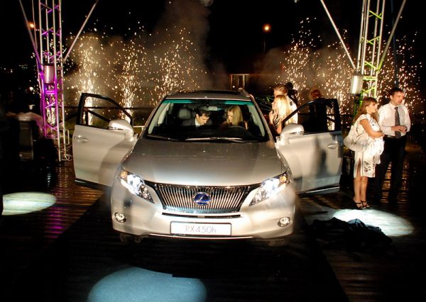 Совершенство "Lexus" / презентация новой модели автомобиля Совершенство "Lexus" / презентация новой модели автомобиля
