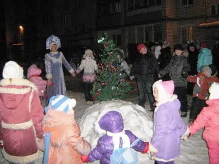 13 novogodnih elok dlia rebiat, novyi god dlia detei, detskaya elka 13 novogodnih elok dlia rebiat, novyi god dlia detei, detskaya elka