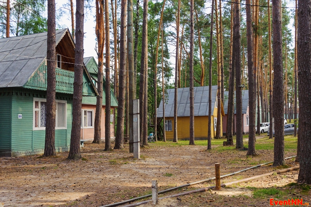 База св. Озеро Свято Навашинский район турбаза. Турбаза Навашино озеро Свято. Туристический комплекс озеро Свято Навашинский район. Озеро святое Навашинская турбаза.