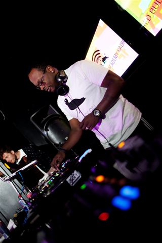 Dj Jazzy Jeff & Mc Mad Skillz    , 