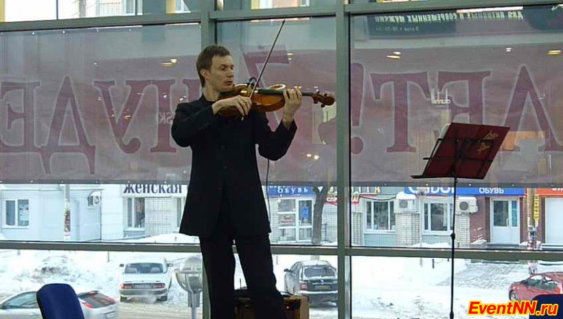скрипачка Анна Любимов и альтист Виктор Любимов, скрипка, альт, струнный дуэт