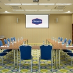 -  Hampton by Hilton:        