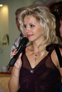 Татьяна Лещенко, ведущая свадебных и юбилейных торжеств