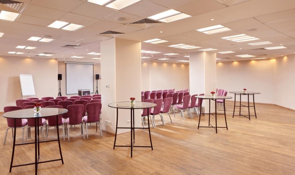 Courtyard by Marriott Nizhniy Novgorod +7 (831) 200-99-00