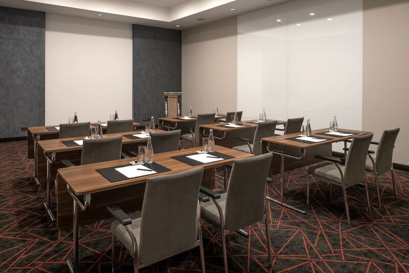 Конференц-залы отеля Sheraton Nizhny Novgorod Kremlin (Шератон) +7 (831) 414-14-25