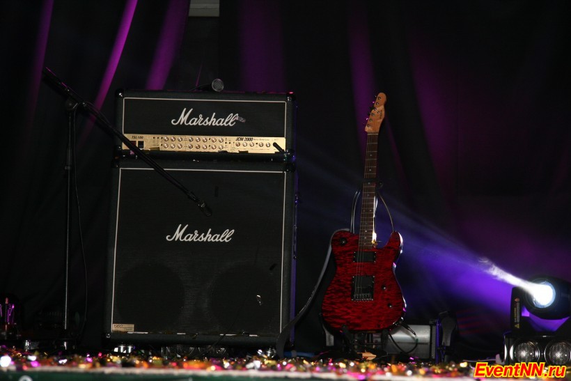 Marshall 2000     ( )