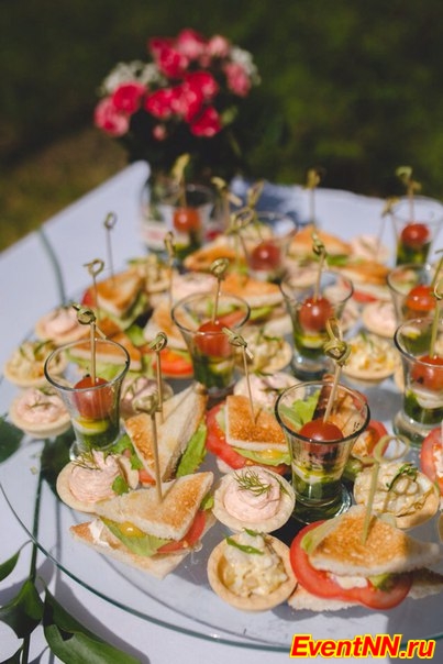 Smart catering,  . . +7 (920) 253-22-14