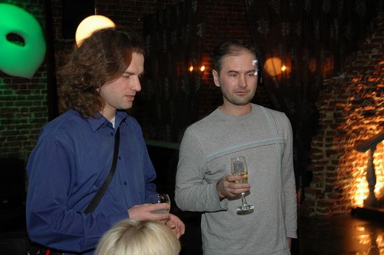     2010