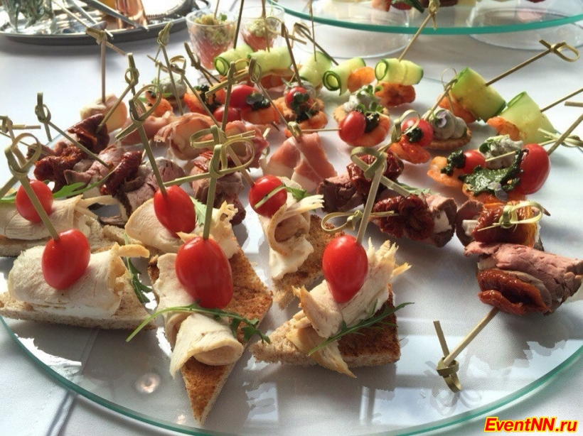 Smart catering,  . . +7 (920) 253-22-14