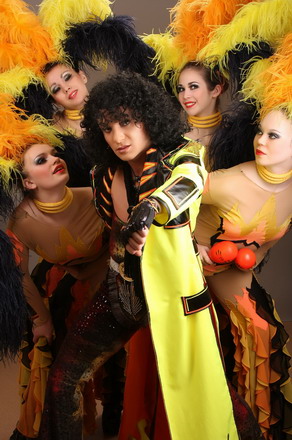  ӻ  DIVA  LUCKY SHOW  