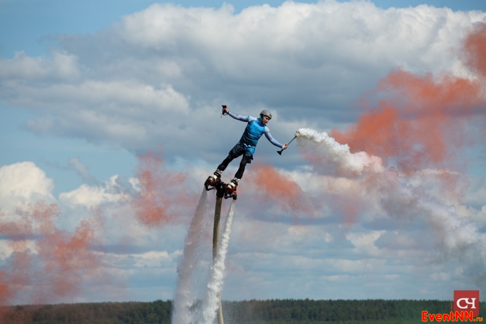 Flyboard show   . +7 (999) 077-27-71