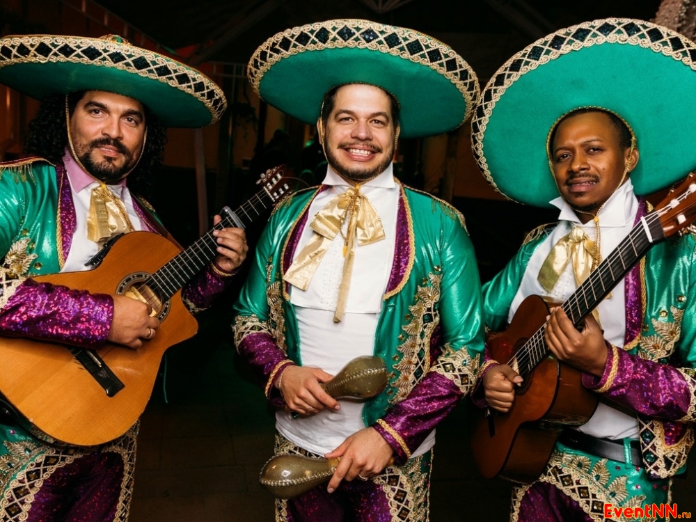 Mariachi V.I.P. . +7 (910) 915-52-20