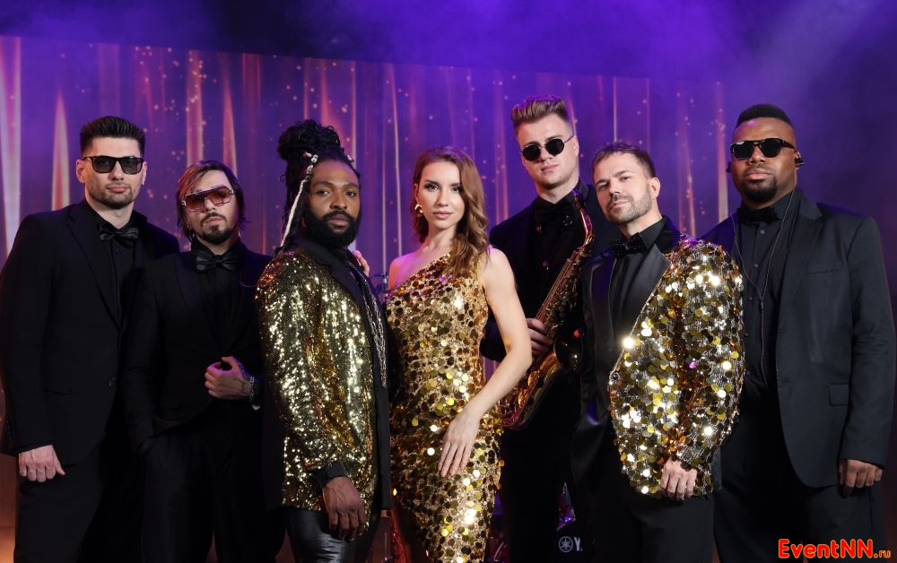 Luxury Cover Band . +7 (916) 711-14-44