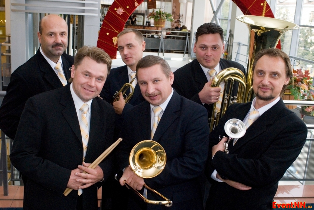 - BRASS PLUS . +7 (903) 607-06-00