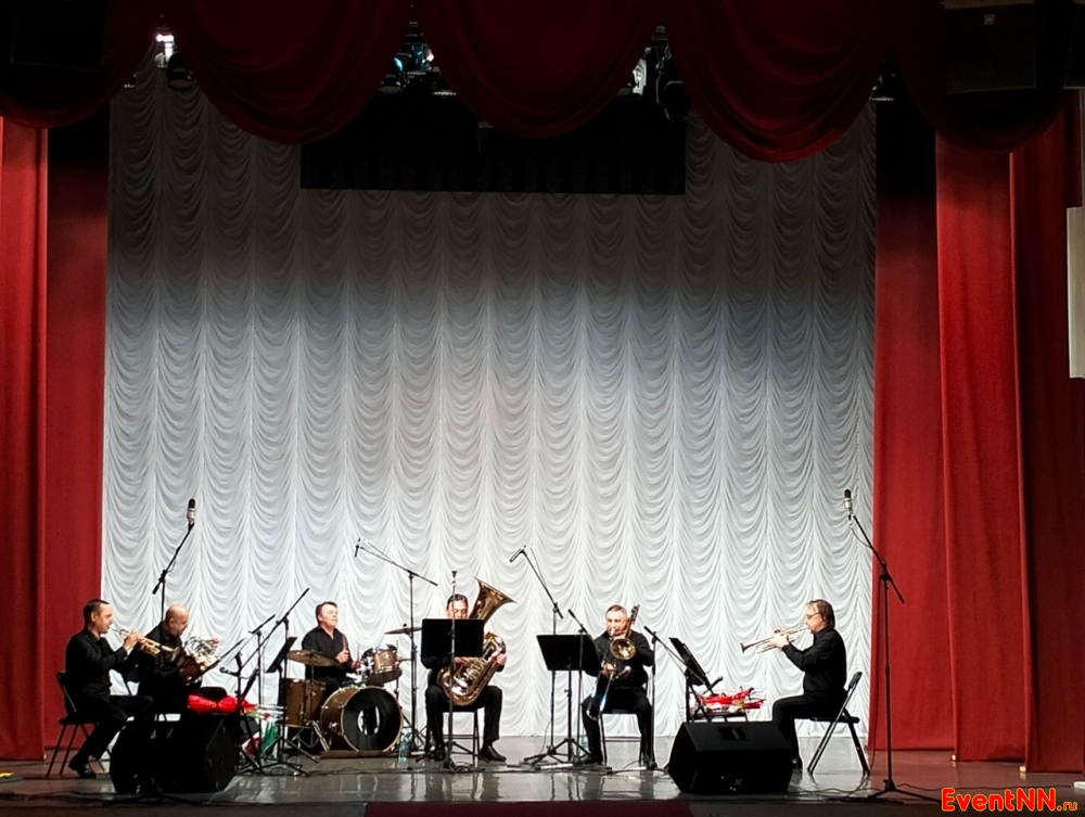 - BRASS PLUS . +7 (903) 607-06-00