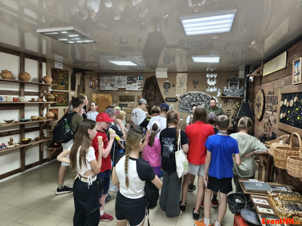   . +7 (996) 008-34-74