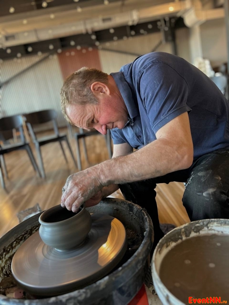   . +7 (996) 008-34-74