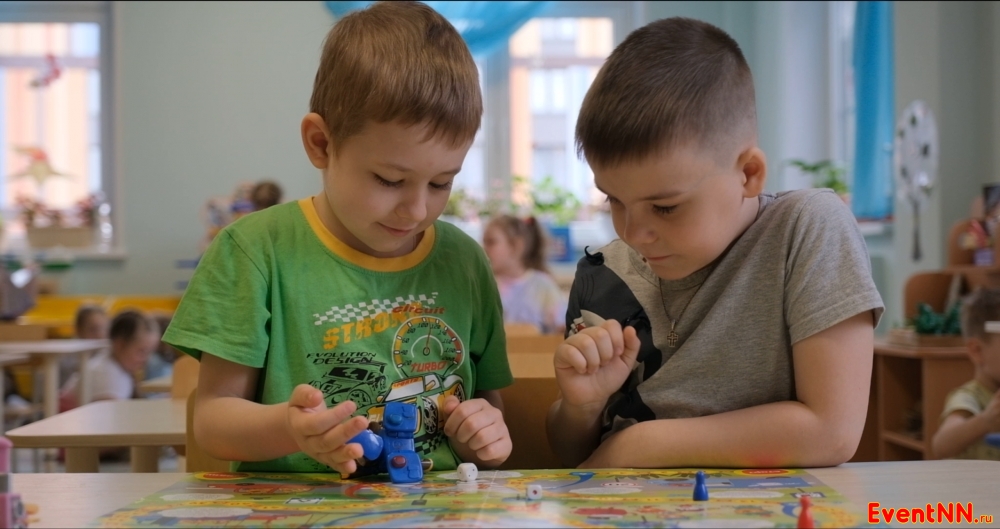             . +7 (903) 617-60-33