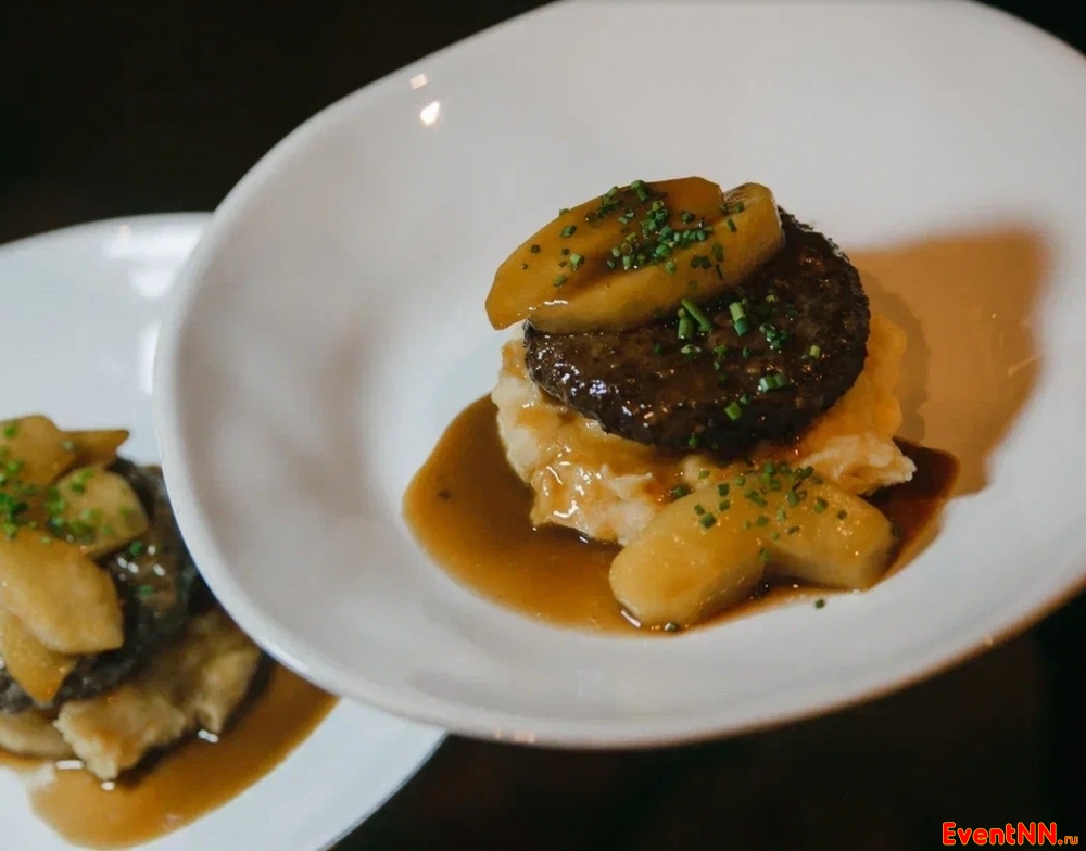 TT Bistro  ���. +7 (987) 086-11-00