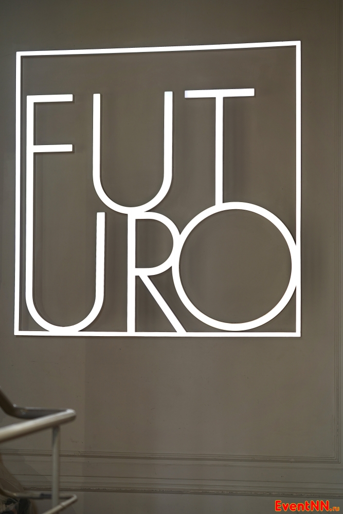FUTURO 