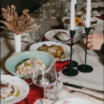 TT Bistro  ���. +7 (987) 086-11-00