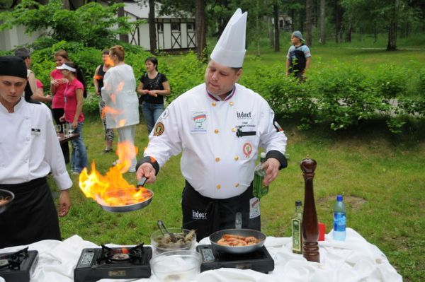 Конкурс «1-ый кулинарный Арт-клуб» шеф-поваров Нижнего Новгорода Конкурс «1-ый кулинарный Арт-клуб» шеф-поваров Нижнего Новгорода