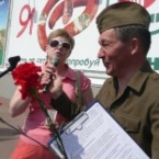 День Победы в гимнастерке и галифе